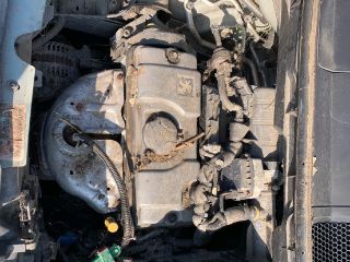 bontott PEUGEOT 1007 Jobb első Csonkállvány Kerékaggyal