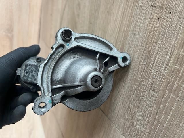 bontott PEUGEOT 1007 Önindító