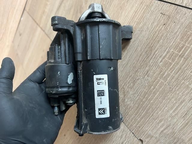 bontott PEUGEOT 1007 Önindító