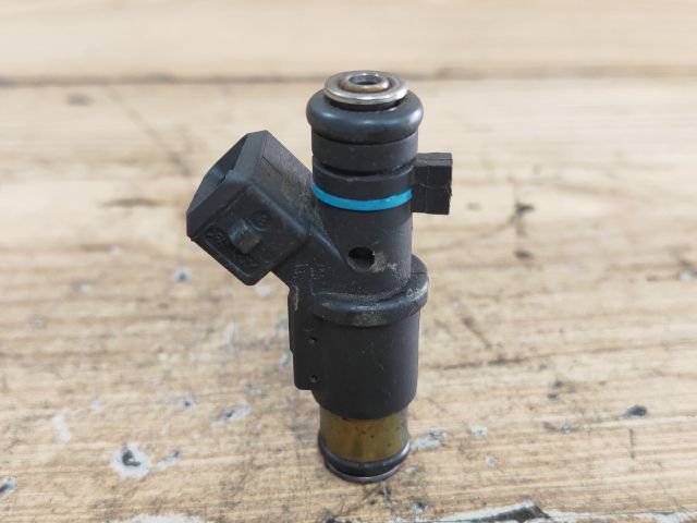 bontott PEUGEOT 1007 Porlasztó (1 db)