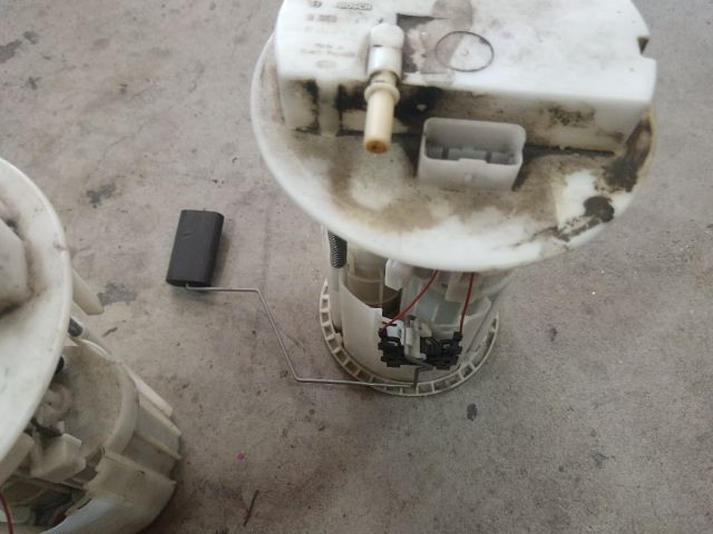 bontott PEUGEOT 1007 Üzemanyag Szivattyú