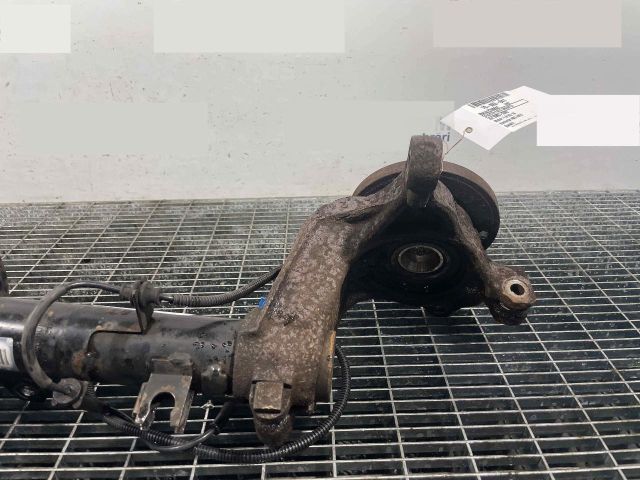 bontott PEUGEOT 1007 Jobb első Csonkállvány