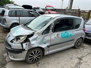 bontott PEUGEOT 1007 Ablakmosó Tartály