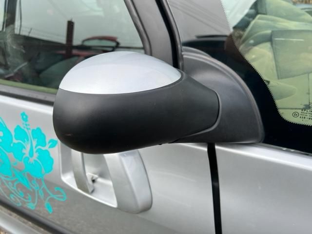 bontott PEUGEOT 1007 Ablakmosó Tartály