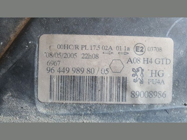 bontott PEUGEOT 1007 Bal Fényszóró