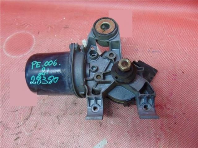 bontott PEUGEOT 1007 Első Ablaktörlő Motor