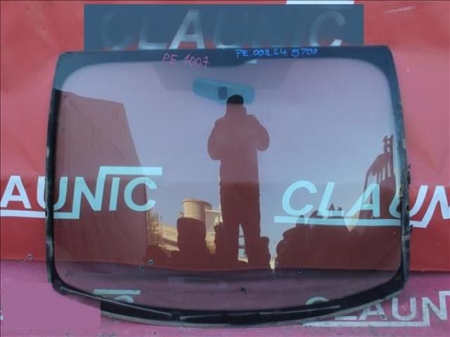 bontott PEUGEOT 1007 Első Szélvédő