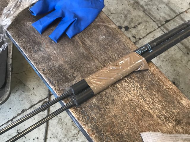 bontott PEUGEOT 1007 Gázrugós Kitámasztó Teleszkóp Csomagtérajtó (Pozíciófüggetlen)