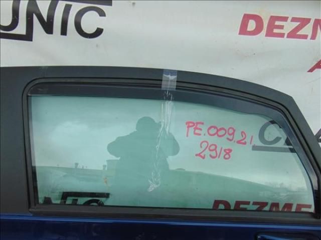 bontott PEUGEOT 1007 Jobb első Ablak