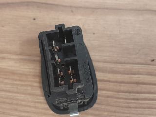 bontott PEUGEOT 1007 Jobb első Ablakemelő Kapcsoló