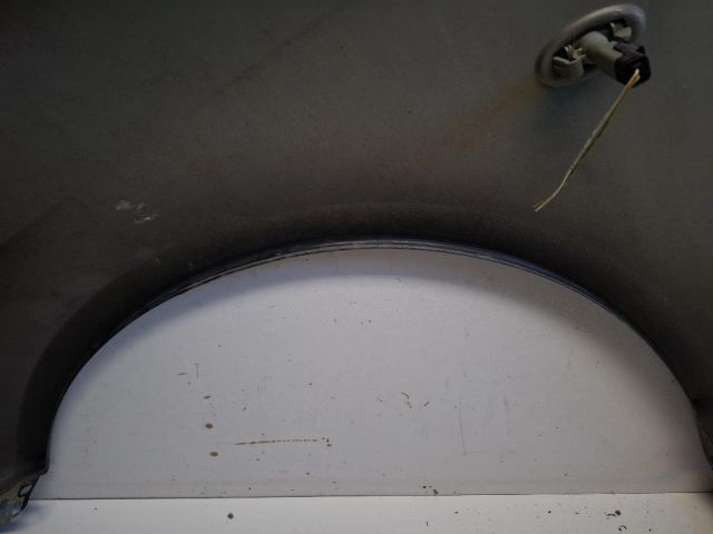 bontott PEUGEOT 1007 Jobb első Sárvédő