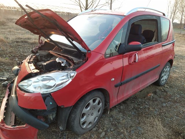 bontott PEUGEOT 1007 Jobb Ködfényszóró