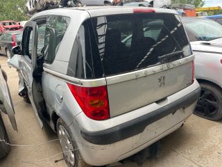 bontott PEUGEOT 1007 Tankajtó