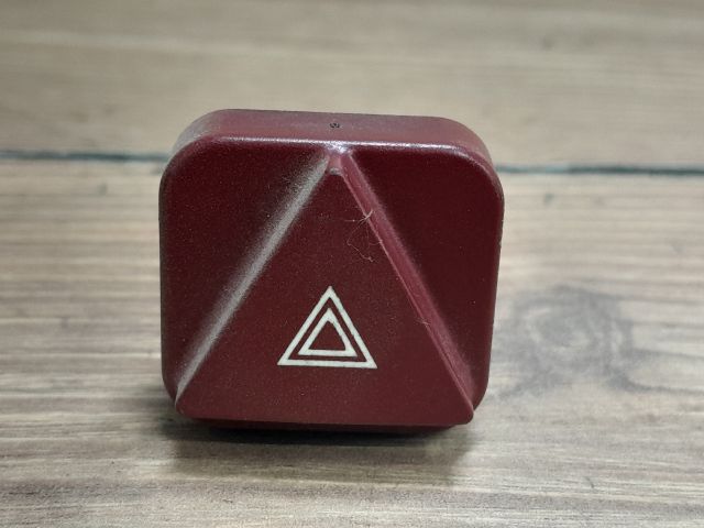 bontott PEUGEOT 1007 Vészvillogó Kapcsoló