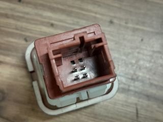 bontott PEUGEOT 1007 Vészvillogó Kapcsoló