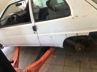 bontott PEUGEOT 106 Bal első Féknyereg Munkahengerrel