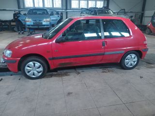 bontott PEUGEOT 106 Motor Tartó Bak Bal