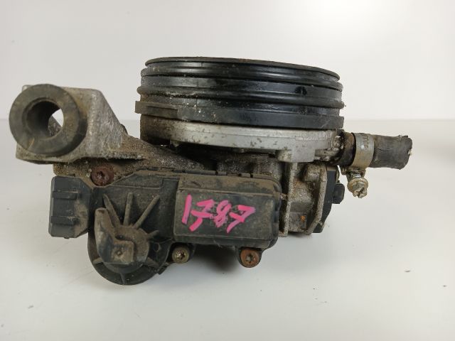 bontott PEUGEOT 106 Központi Injektor