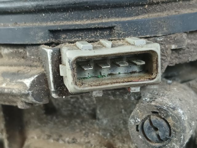 bontott PEUGEOT 106 Központi Injektor