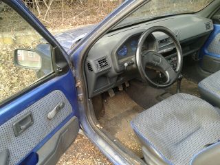 bontott PEUGEOT 106 Bal első Lengőkar