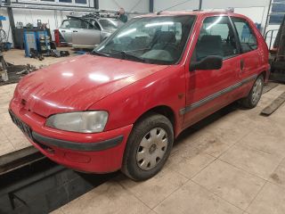 bontott PEUGEOT 106 Bal első Csonkállvány Kerékaggyal