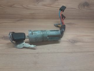 bontott PEUGEOT 106 Gyújtáskapcsoló