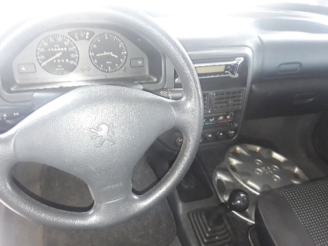 bontott PEUGEOT 106 Homlokfal (Üres lemez)