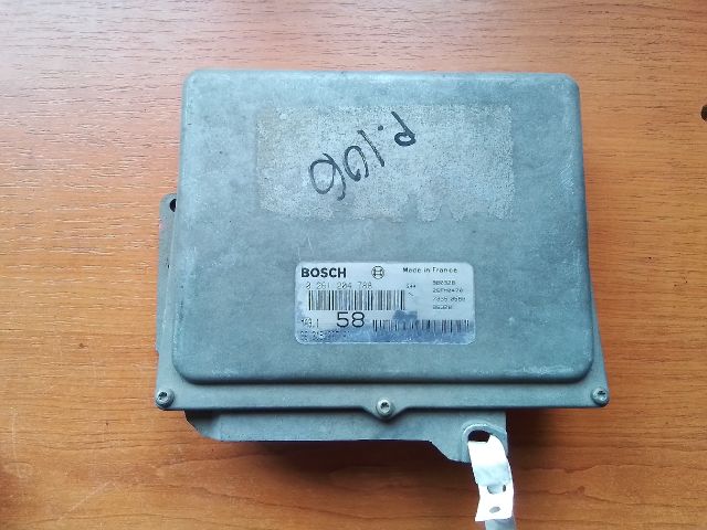 bontott PEUGEOT 106 Motorvezérlő