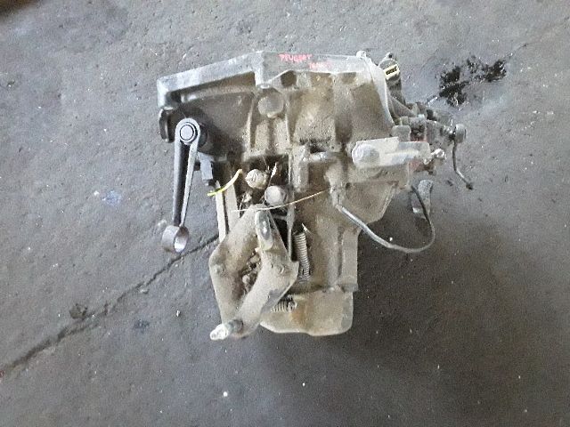 bontott PEUGEOT 106 Váltó (Mechanikus)