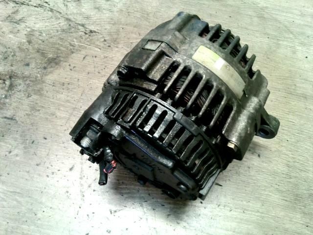 bontott PEUGEOT 106 Generátor