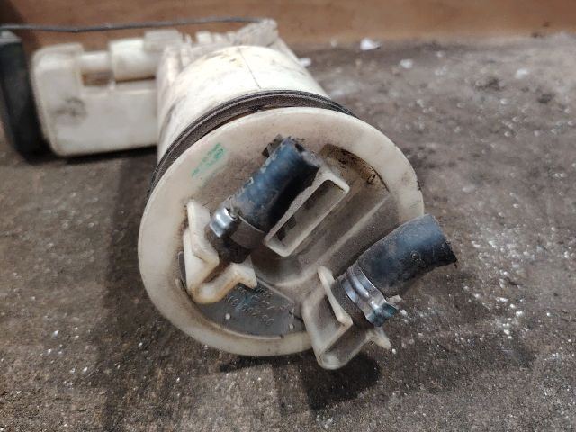 bontott PEUGEOT 106 Üzemanyag Szivattyú