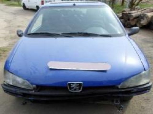 bontott PEUGEOT 106 Biztosítéktábla Motortér