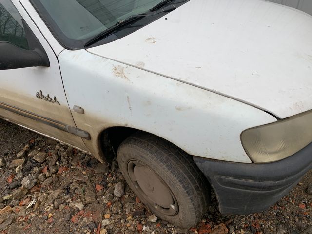 bontott PEUGEOT 106 Jobb első Lengőkar