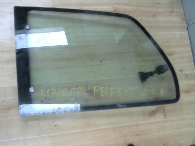 bontott PEUGEOT 106 Bal C Oszlop Oldalablak Üveg