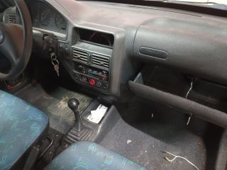 bontott PEUGEOT 106 Bal első Ablak