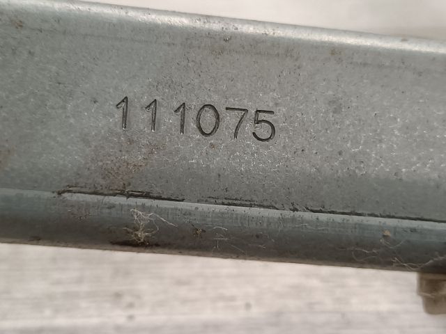 bontott PEUGEOT 106 Bal hátsó Ablakemelő Szerkezet (Mechanikus)