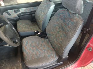 bontott PEUGEOT 106 Bal hátsó Kapaszkodó (Felső)