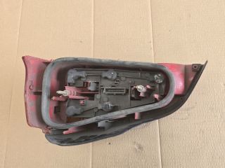 bontott PEUGEOT 106 Bal Hátsó Lámpa