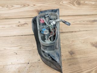 bontott PEUGEOT 106 Bal Hátsó Lámpa