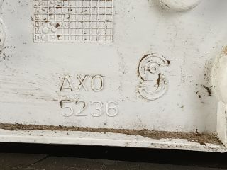 bontott PEUGEOT 106 Bal Hátsó Lámpa