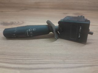 bontott PEUGEOT 106 Bal Kormánykapcsoló Irányjelző