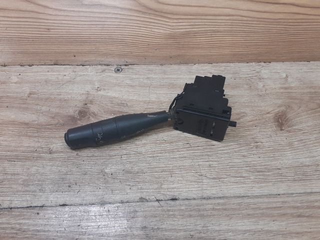 bontott PEUGEOT 106 Bal Kormánykapcsoló Irányjelző