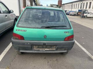 bontott PEUGEOT 106 Csomagtérajtó (Üres lemez)