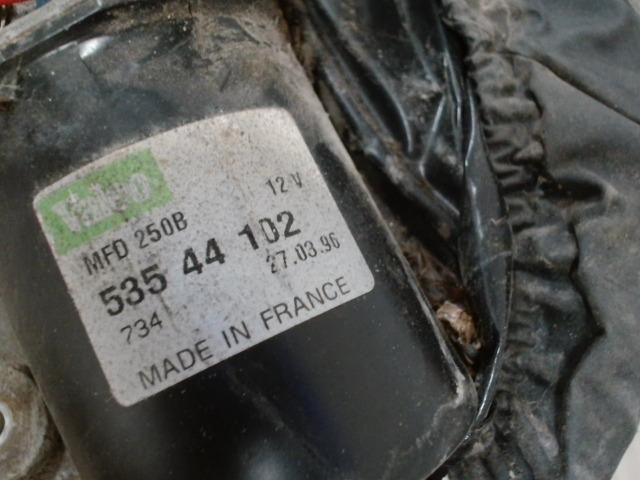 bontott PEUGEOT 106 Első Ablaktörlő Szerkezet Motorral