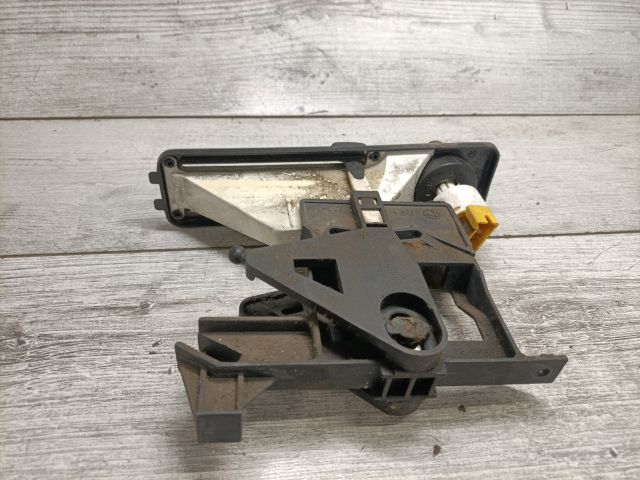 bontott PEUGEOT 106 Fűtéskapcsoló (Nem klímás)