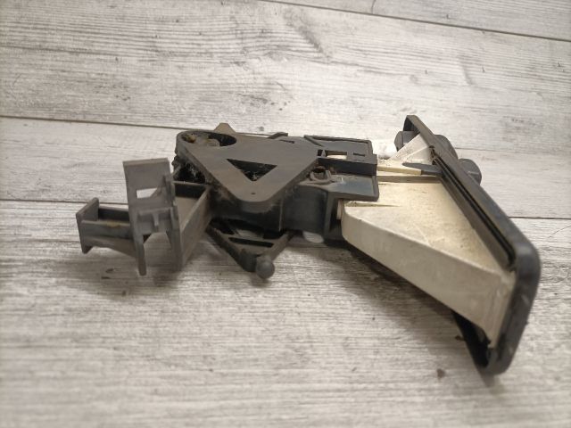 bontott PEUGEOT 106 Fűtéskapcsoló (Nem klímás)