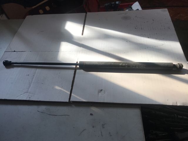 bontott PEUGEOT 106 Gázrugós Kitámasztó Teleszkóp Csomagtérajtó (Pozíciófüggetlen)