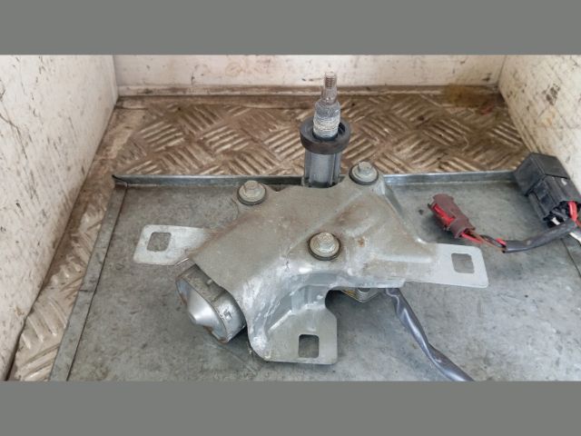 bontott PEUGEOT 106 Hátsó Ablaktörlő Kar