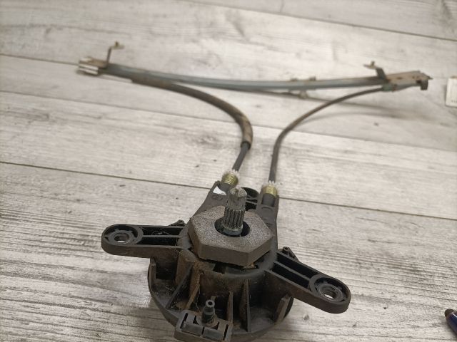 bontott PEUGEOT 106 Jobb első Ablakemelő Szerkezet (Mechanikus)