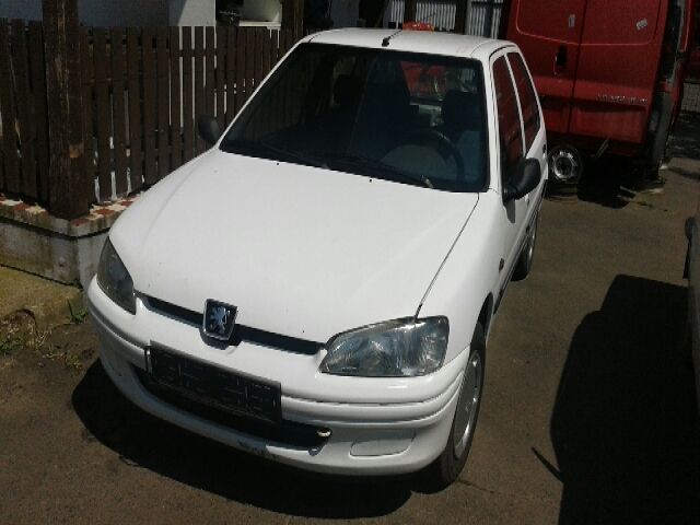 bontott PEUGEOT 106 Jobb első Ajtó Kárpit